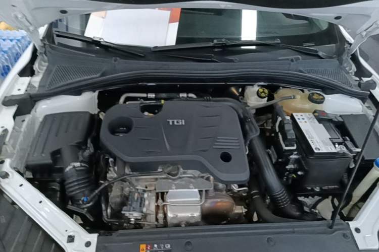 Used MG 5 2022 300TGI DCT Chao Yue Luxury Edition Engine Bay