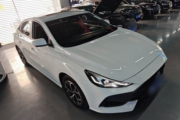 Used MG 5 2022 180 DVVT CVT Youth Flagship Edition Exterior 1