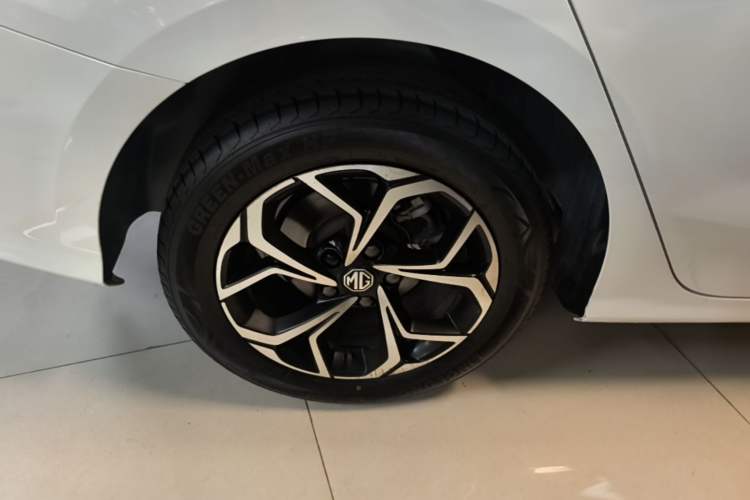 Used MG 5 2022 180 DVVT CVT Youth Style Edition Exterior 3