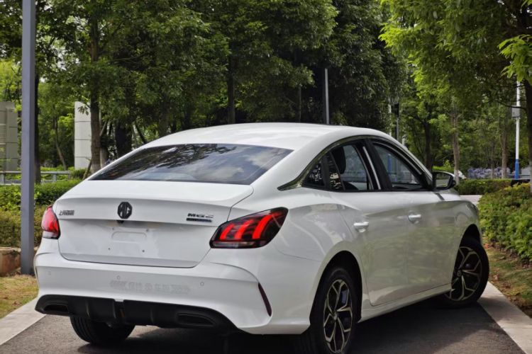 Used MG 5 2022 180 DVVT CVT Youth Style Edition Exterior 4