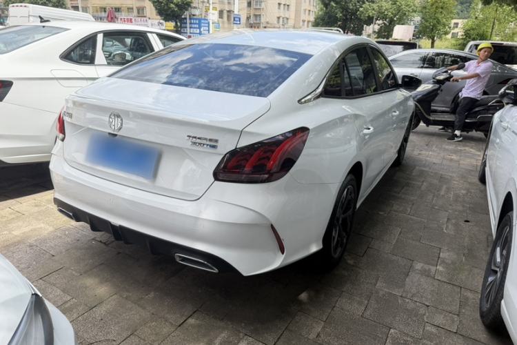 Used MG 5 2022 300TGI DCT Chao Yue Luxury Edition Exterior 4