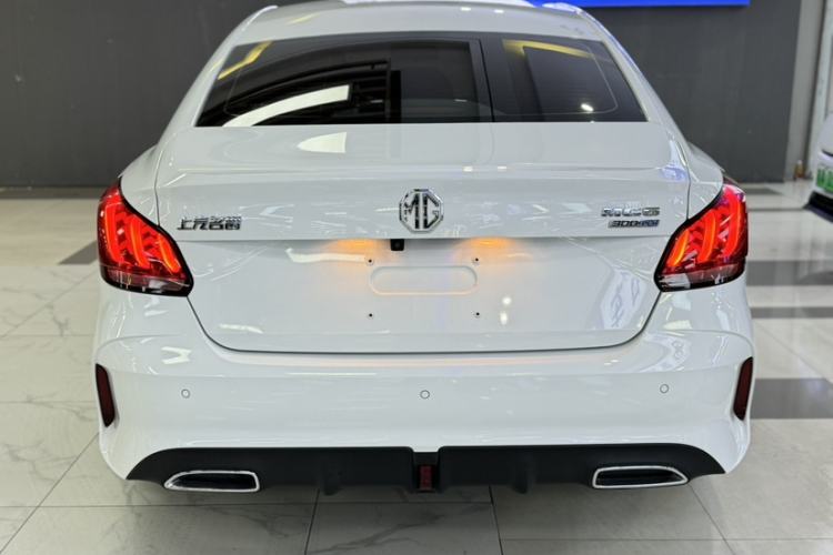 Used MG 5 2022 300TGI DCT Chao Yue Luxury Edition Exterior 4