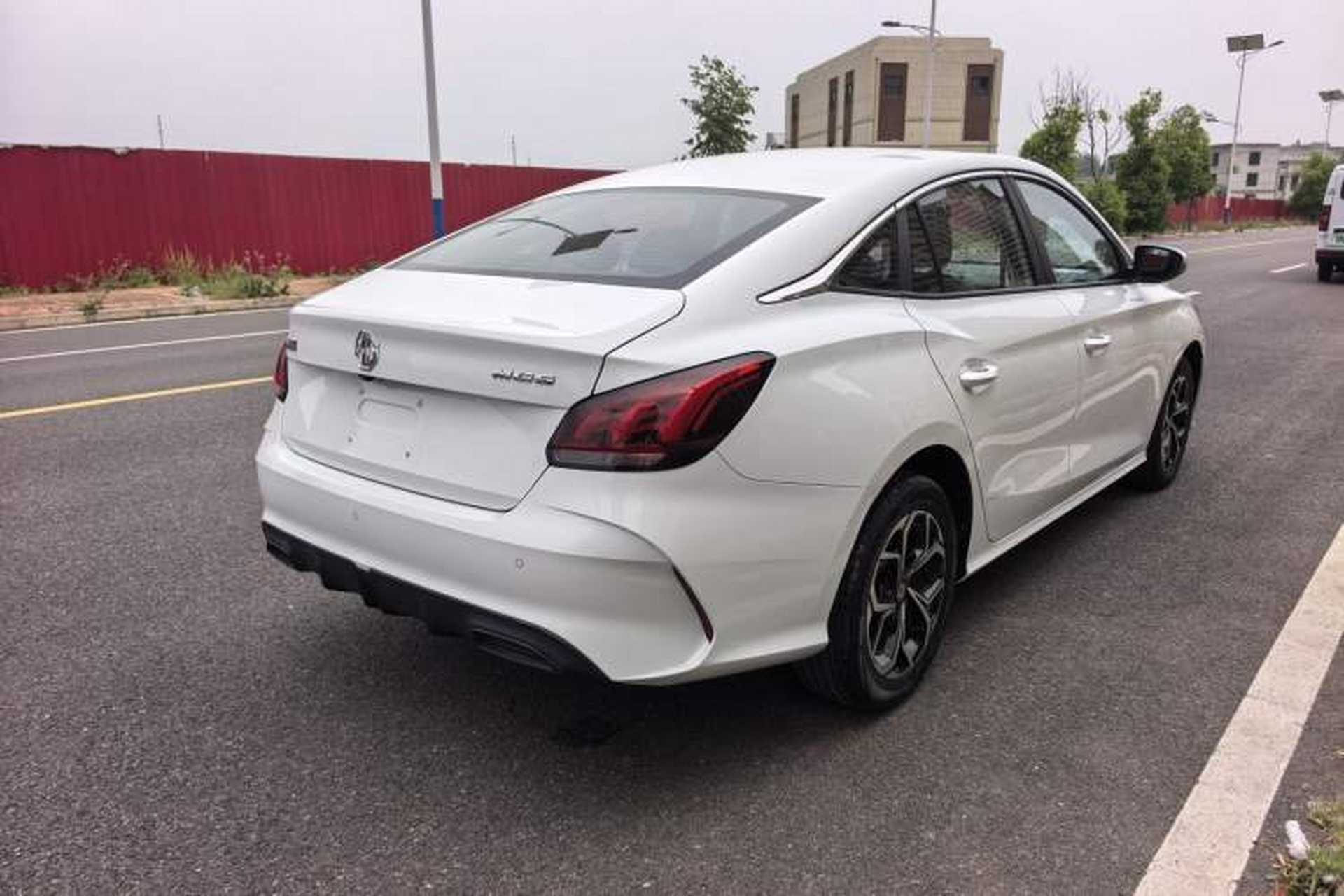 Used MG 5 2022 180 DVVT CVT Youth Style Edition Exterior 5