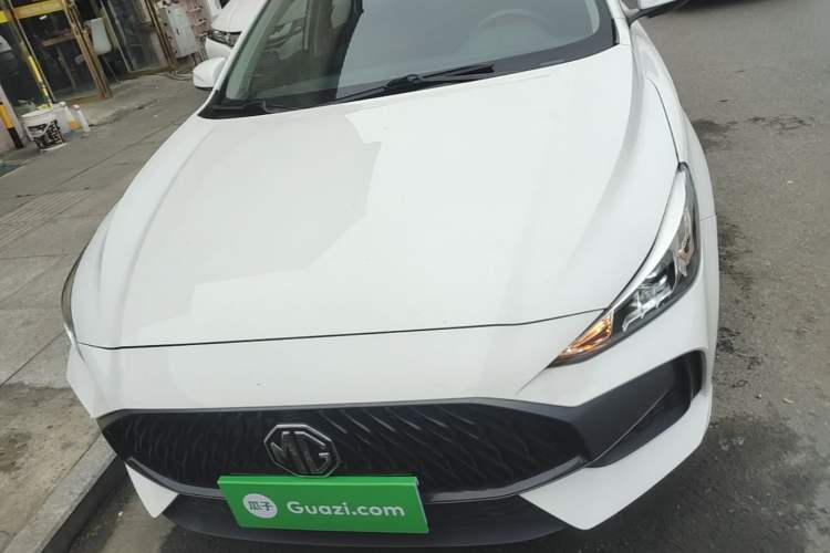 Used MG 5 2022 180 DVVT CVT Youth Luxury Edition Front