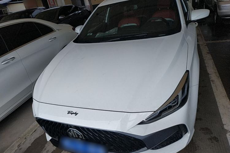 Used MG 5 2022 180 DVVT CVT Youth Luxury Edition Front