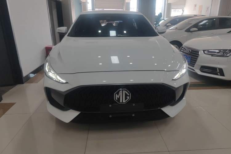 Used MG 5 2022 180 DVVT Manual Youth Luxury Edition Front