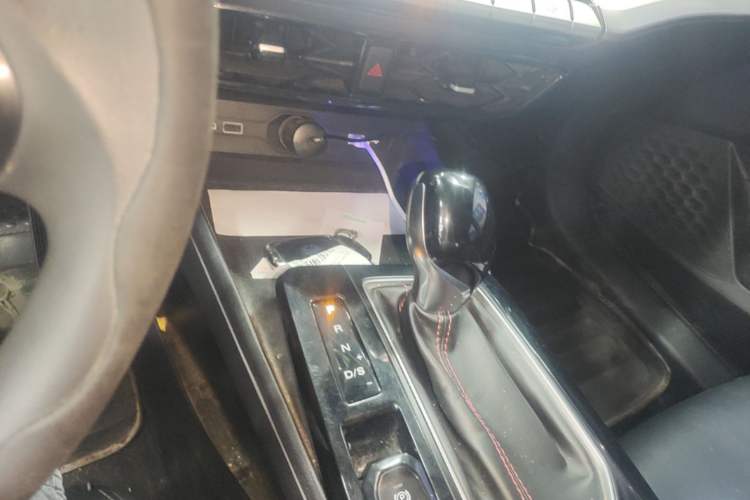 Used MG 5 2022 180 DVVT CVT Youth Style Edition Gear Lever