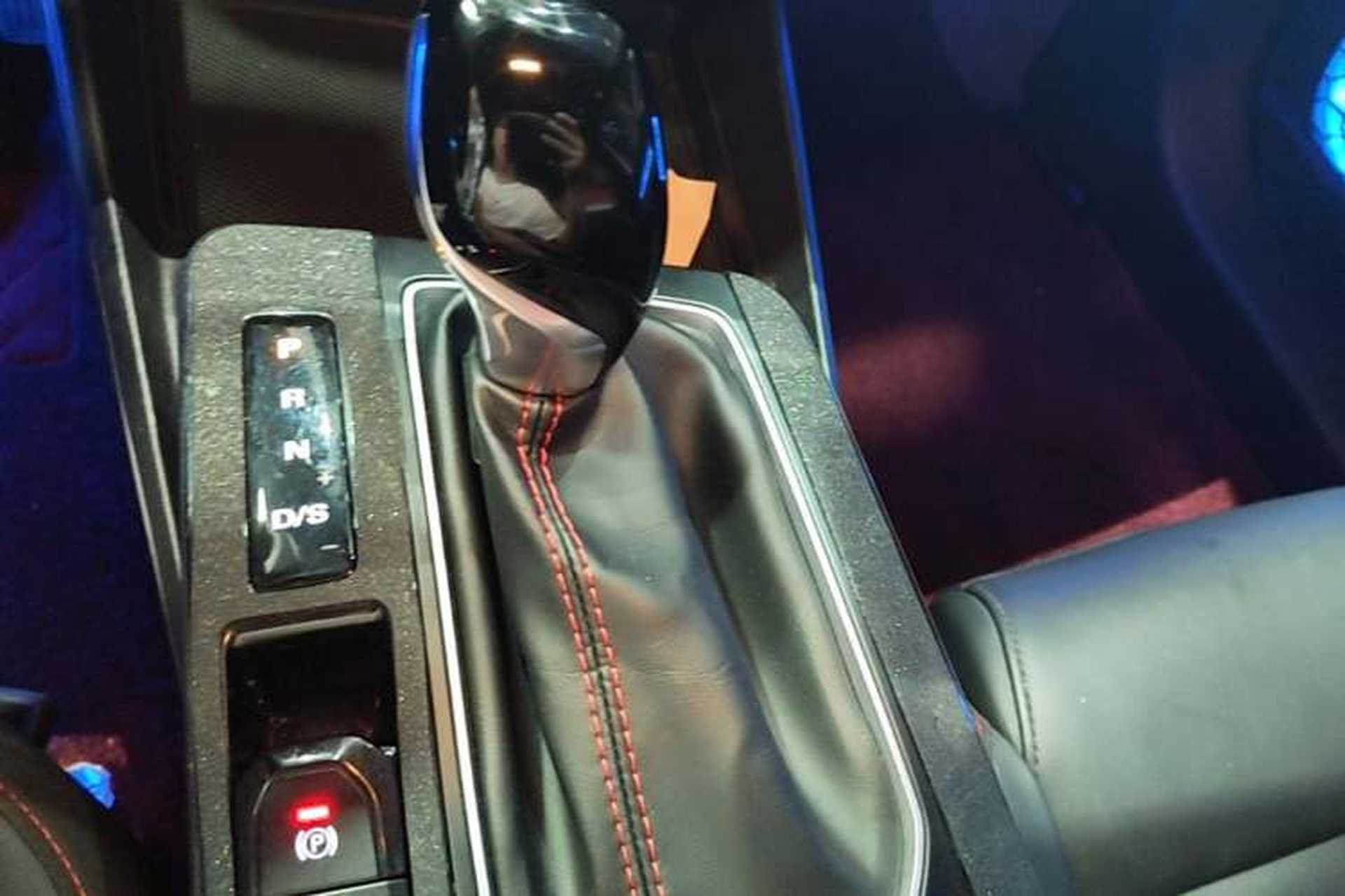 Used MG 5 2022 180 DVVT CVT Youth Luxury Edition Gear Lever