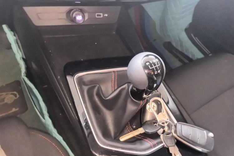 Used MG 5 2022 180 DVVT Manual Youth Style Edition Gear Lever