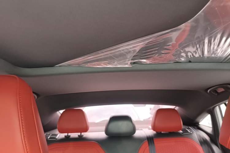Used MG 5 2022 180 DVVT CVT Youth Luxury Edition Headliner