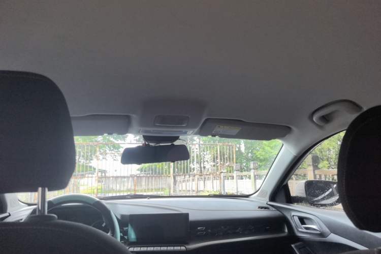 Used MG 5 2022 180 DVVT Manual Youth Style Edition Headliner