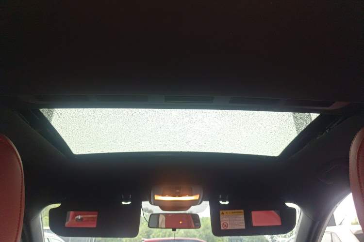 Used MG 5 2022 180 DVVT CVT Youth Luxury Edition Headliner