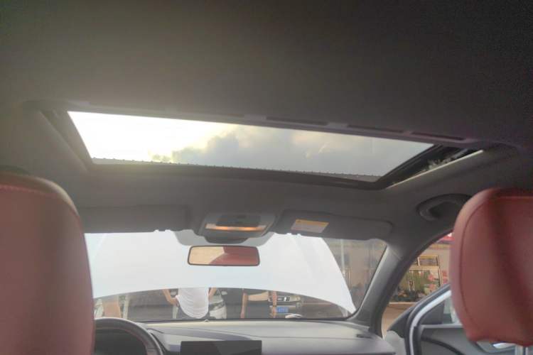 Used MG 5 2022 300TGI DCT Chao Yue Luxury Edition Headliner