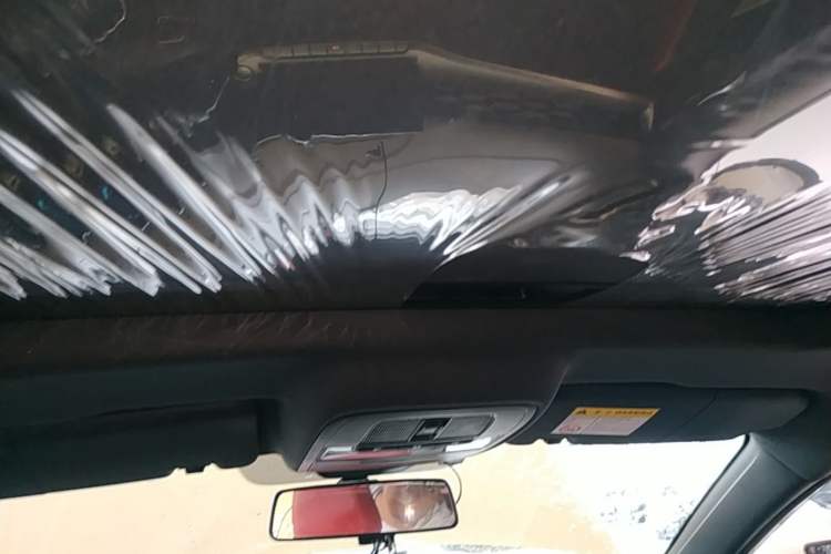 Used MG 5 2022 180 DVVT CVT Youth Luxury Edition Headliner