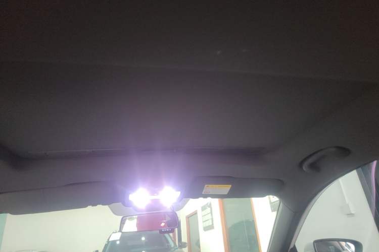Used MG 5 2022 180 DVVT Manual Youth Luxury Edition Headliner