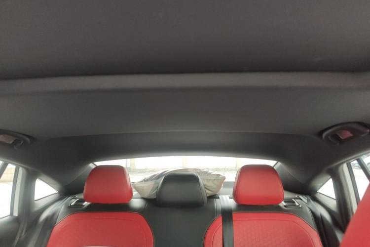 Used MG 5 2022 180 DVVT CVT Youth Luxury Edition Headliner