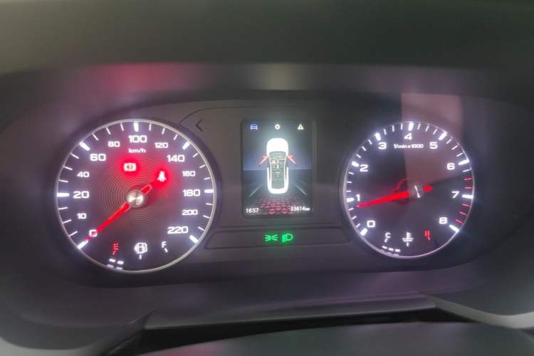 Used MG 5 2022 180 DVVT Manual Youth Luxury Edition Instrument Cluster