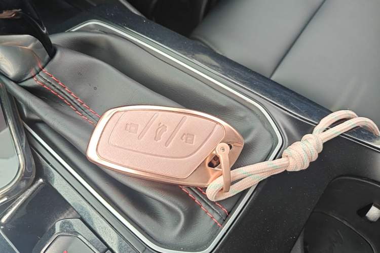 Used MG 5 2022 180 DVVT CVT Youth Flagship Edition Interior 1