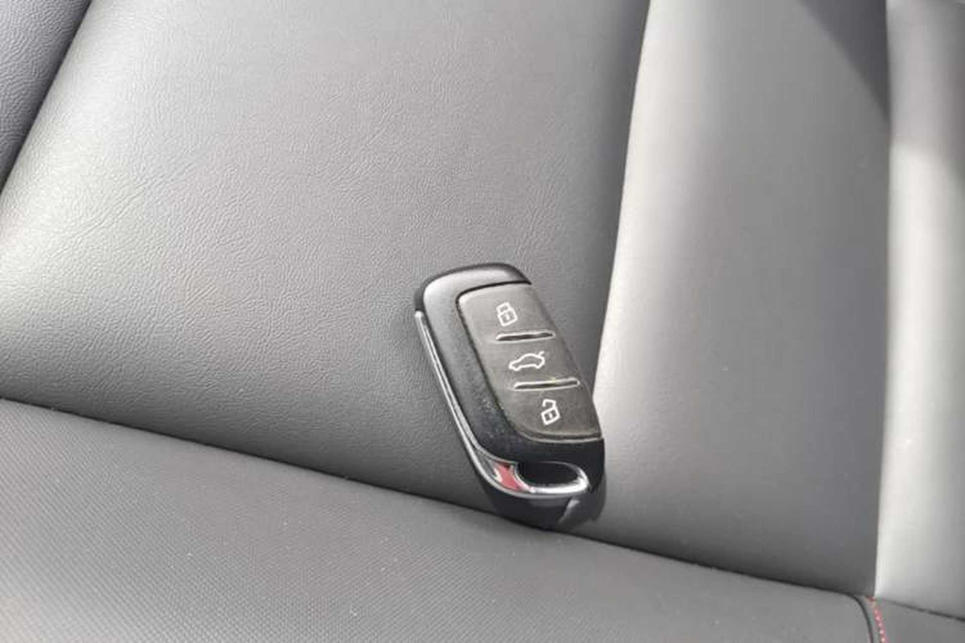 Used MG 5 2022 180 DVVT CVT Youth Luxury Edition Interior 1