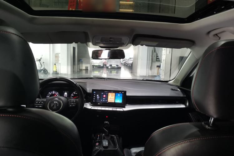 Used MG 5 2022 180 DVVT CVT Youth Style Edition Interior 11