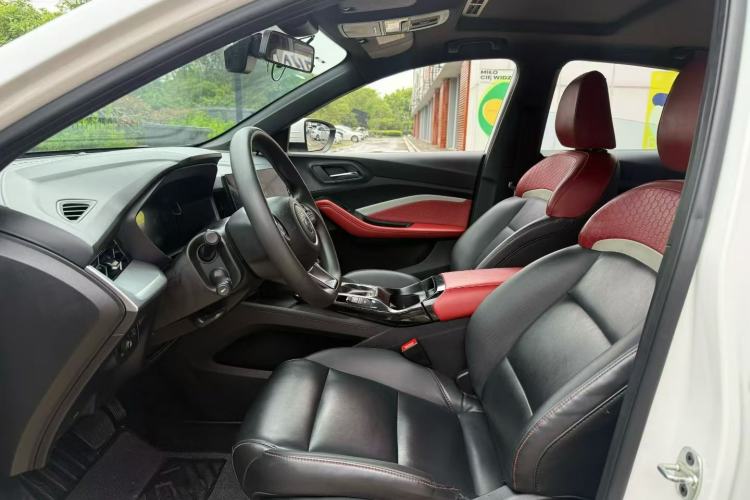 Used MG 5 2022 180 DVVT CVT Youth Luxury Edition Interior 3