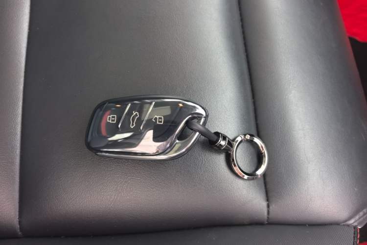 Used MG 5 2022 180 DVVT CVT Youth Style Edition Interior 4