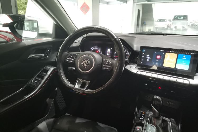Used MG 5 2022 180 DVVT CVT Youth Style Edition Interior 4