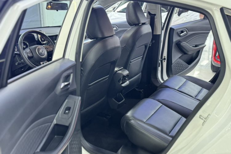 Used MG 5 2022 300TGI DCT Chao Yue Luxury Edition Interior 4