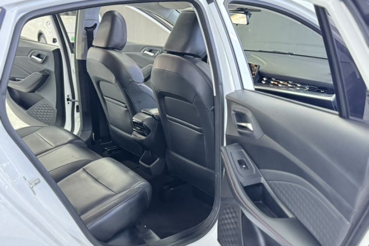 Used MG 5 2022 300TGI DCT Chao Yue Luxury Edition Interior 7