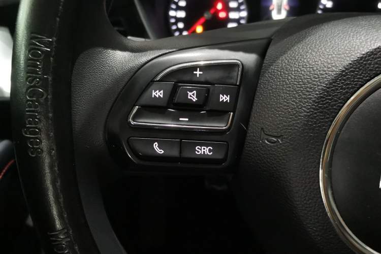 Used MG 5 2022 180 DVVT CVT Youth Style Edition Interior 7