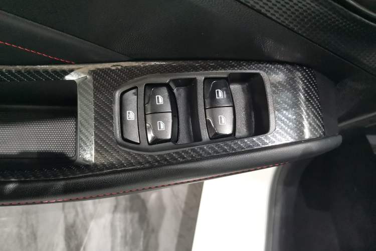 Used MG 5 2022 180 DVVT CVT Youth Style Edition Interior 9