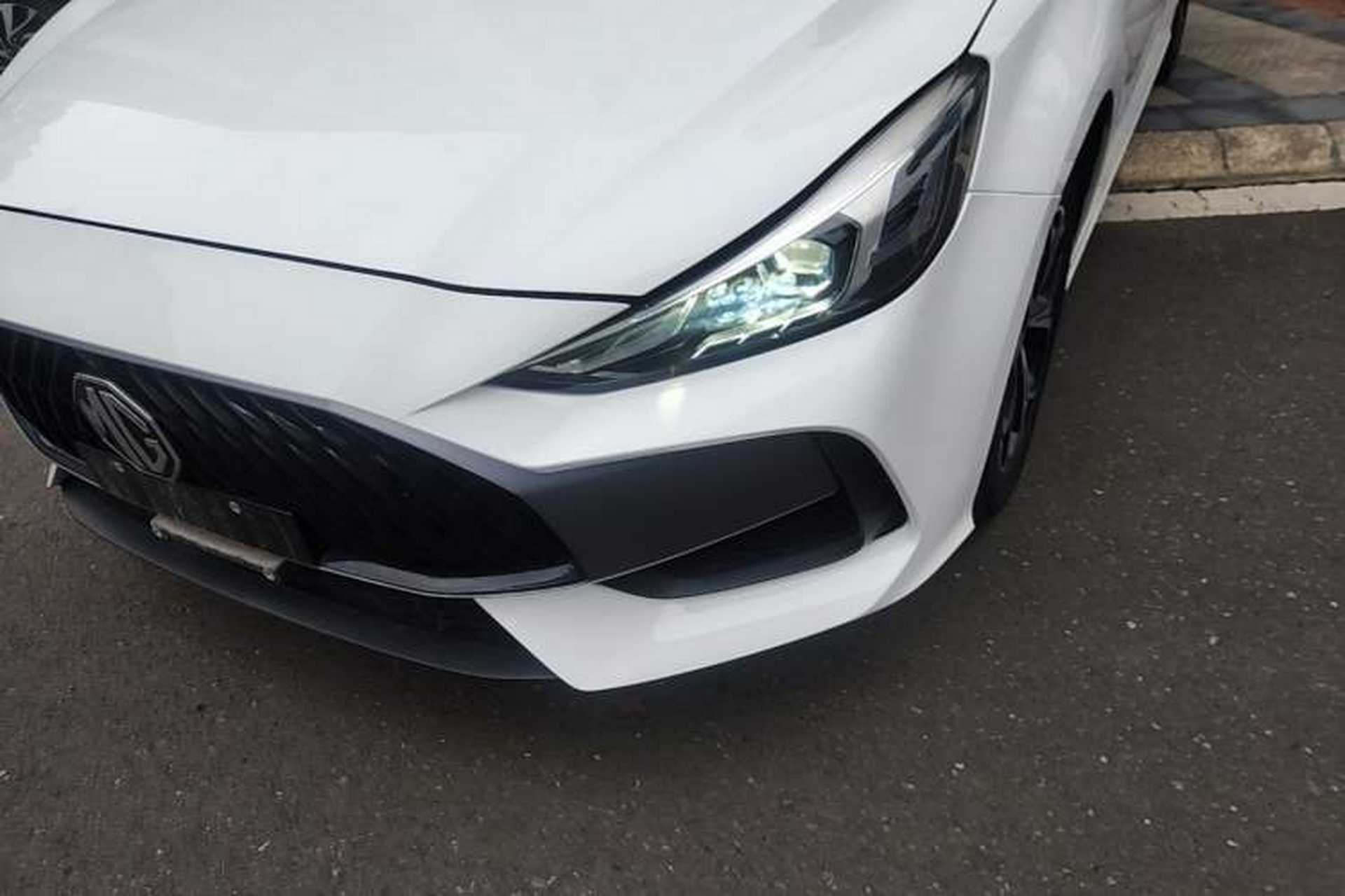 Used MG 5 2022 180 DVVT CVT Youth Luxury Edition Left Front Headlight