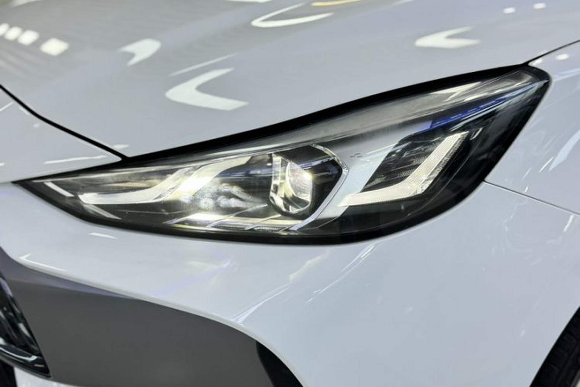 Used MG 5 2022 300TGI DCT Chao Yue Luxury Edition Left Front Headlight