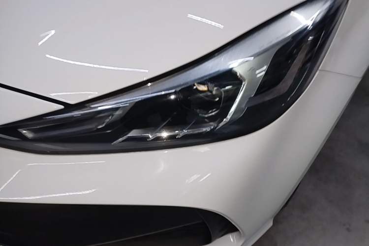 Used MG 5 2022 300TGI DCT Chao Yue Luxury Edition Left Front Headlight