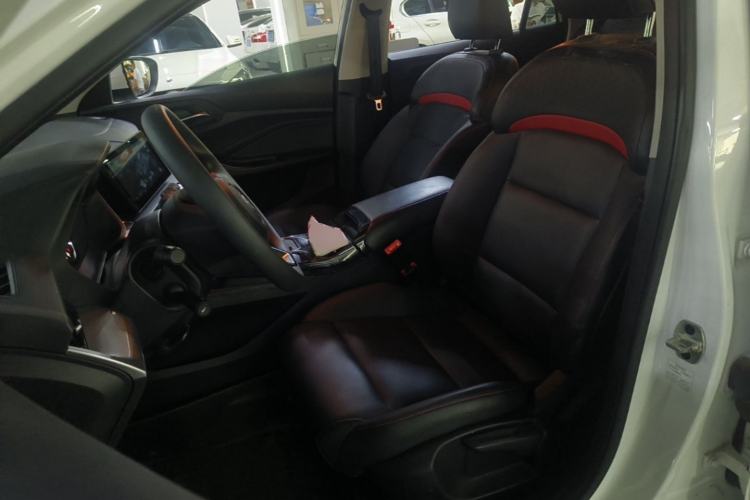 Used MG 5 2022 180 DVVT CVT Youth Luxury Edition Left Front Seat