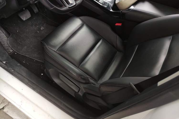 Used MG 5 2022 300TGI DCT Chao Yue Luxury Edition Left Front Seat