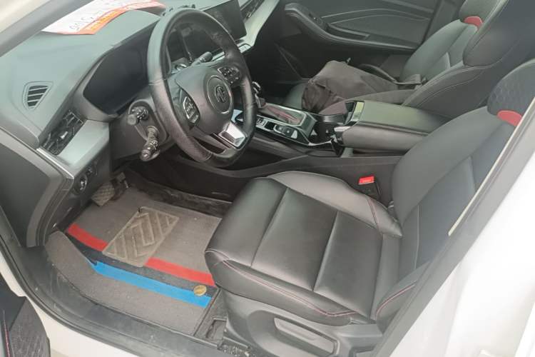 Used MG 5 2022 180 DVVT CVT Youth Luxury Edition Left Front Seat