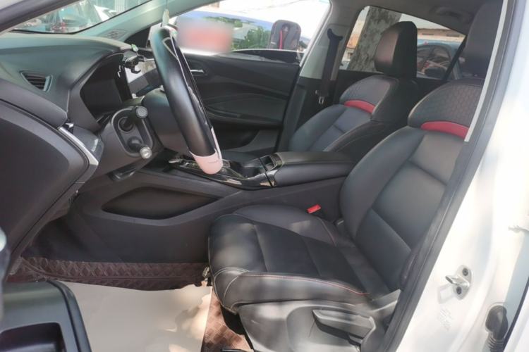 Used MG 5 2022 180 DVVT CVT Youth Luxury Edition Left Front Seat
