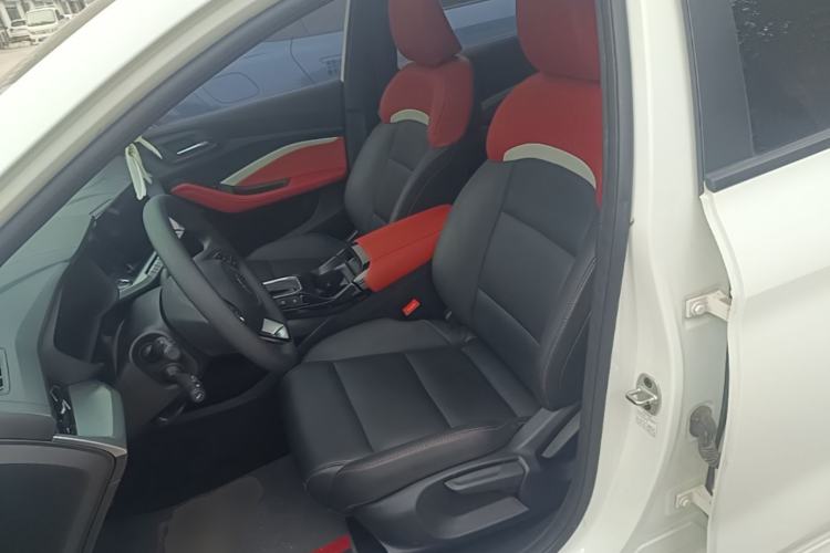 Used MG 5 2022 180 DVVT CVT Youth Luxury Edition Left Front Seat