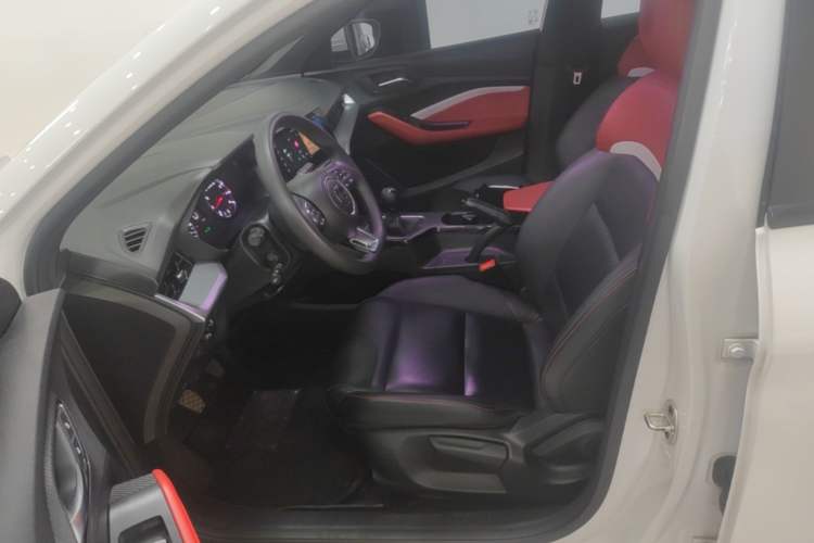 Used MG 5 2022 180 DVVT Manual Youth Luxury Edition Left Front Seat