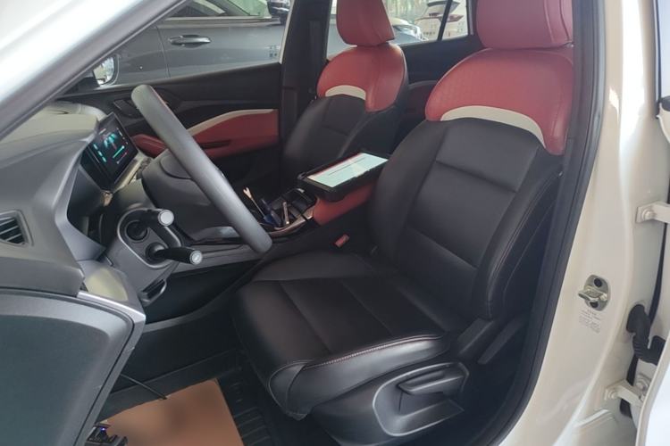 Used MG 5 2022 180 DVVT CVT Youth Luxury Edition Left Front Seat