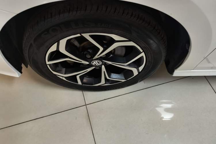 Used MG 5 2022 180 DVVT CVT Youth Style Edition Left Front Wheel Hub