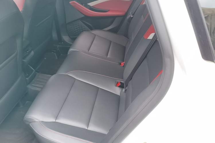 Used MG 5 2022 180 DVVT CVT Youth Luxury Edition Left Rear Seat