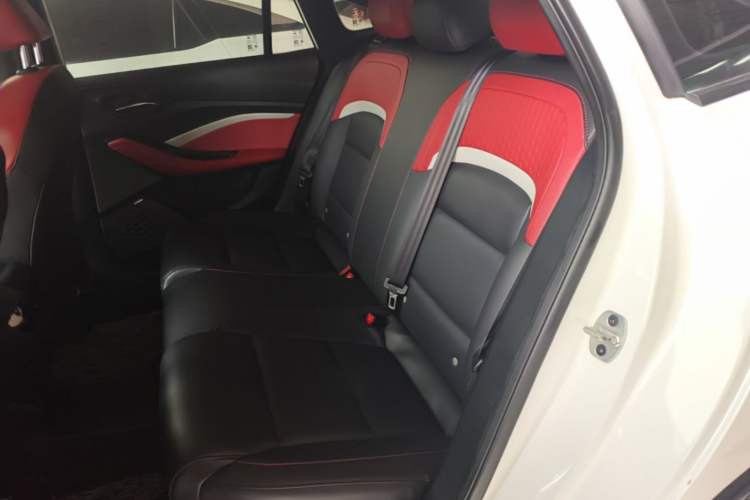 Used MG 5 2022 180 DVVT CVT Youth Flagship Edition Left Rear Seat