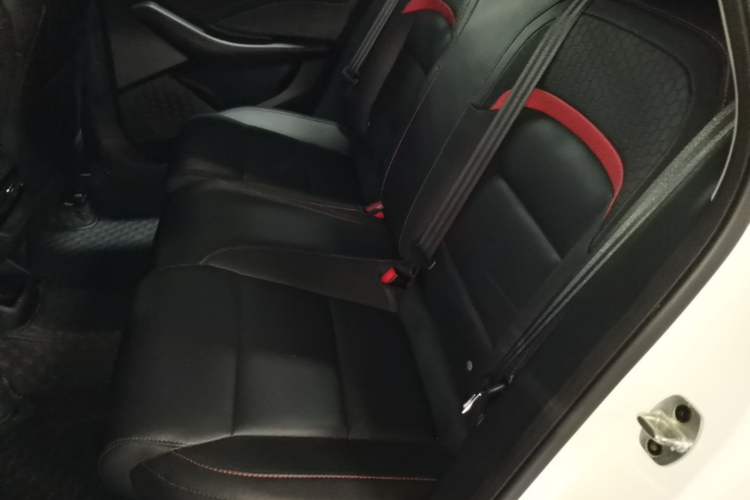 Used MG 5 2022 180 DVVT CVT Youth Luxury Edition Left Rear Seat