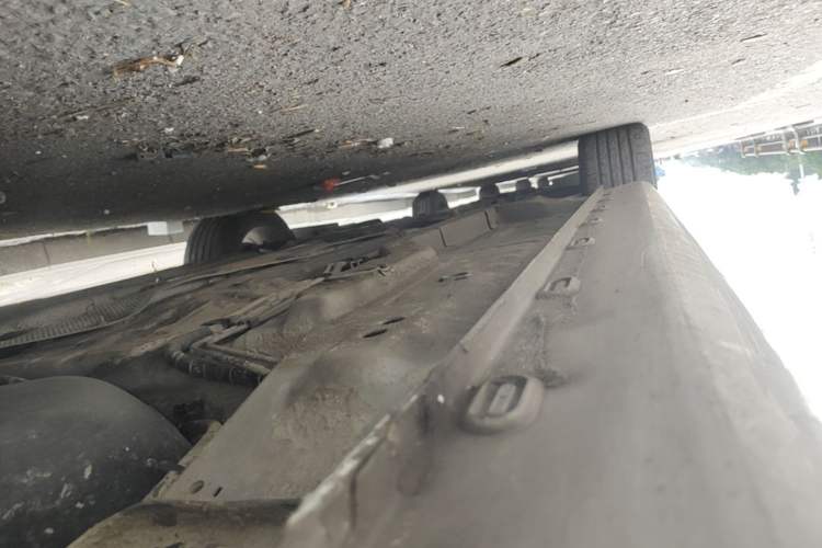 Used MG 5 2022 300TGI DCT Chao Yue Luxury Edition Left Side Sill