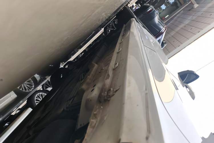 Used MG 5 2022 180 DVVT CVT Youth Flagship Edition Left Side Sill