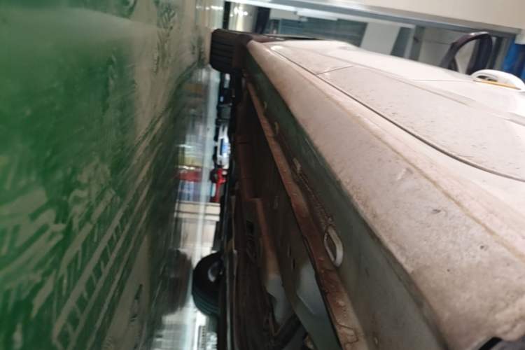 Used MG 5 2022 180 DVVT CVT Youth Luxury Edition Left Side Sill