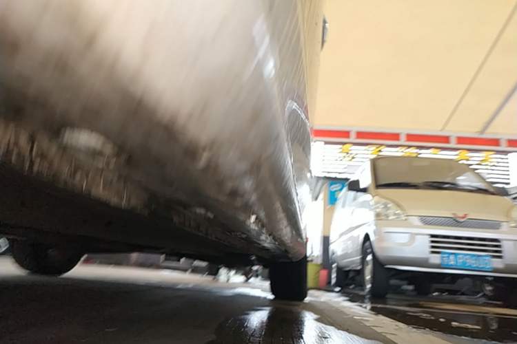 Used MG 5 2022 180 DVVT CVT Youth Luxury Edition Left Side Sill