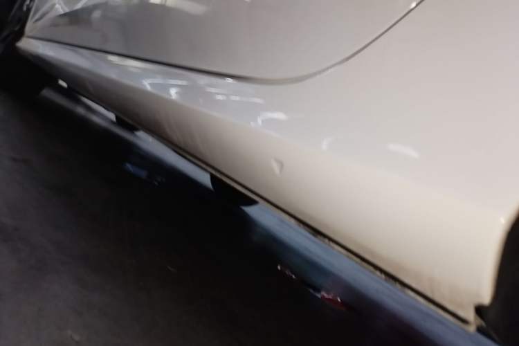 Used MG 5 2022 300TGI DCT Chao Yue Luxury Edition Left Side Sill